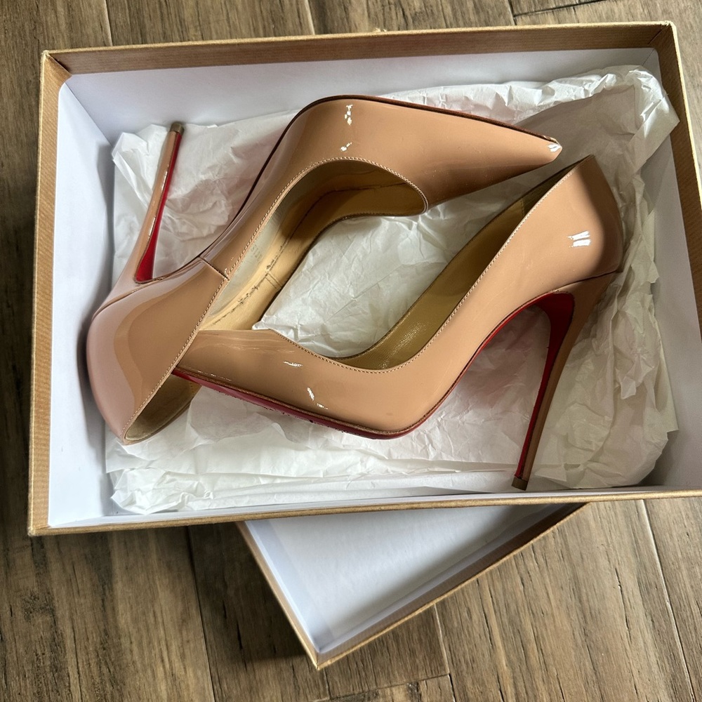 AUTHENTIC Christian Louboutin So Kate’s - Picture 2 of 12